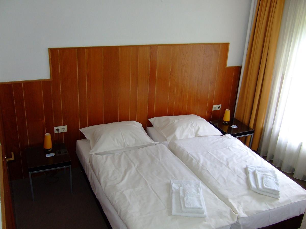 Hotel Musschenberg Beek-Ubbergen Oda fotoğraf